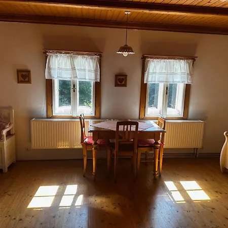 Roubenka Volsky Dul Feriehus Špindlerŭv Mlýn